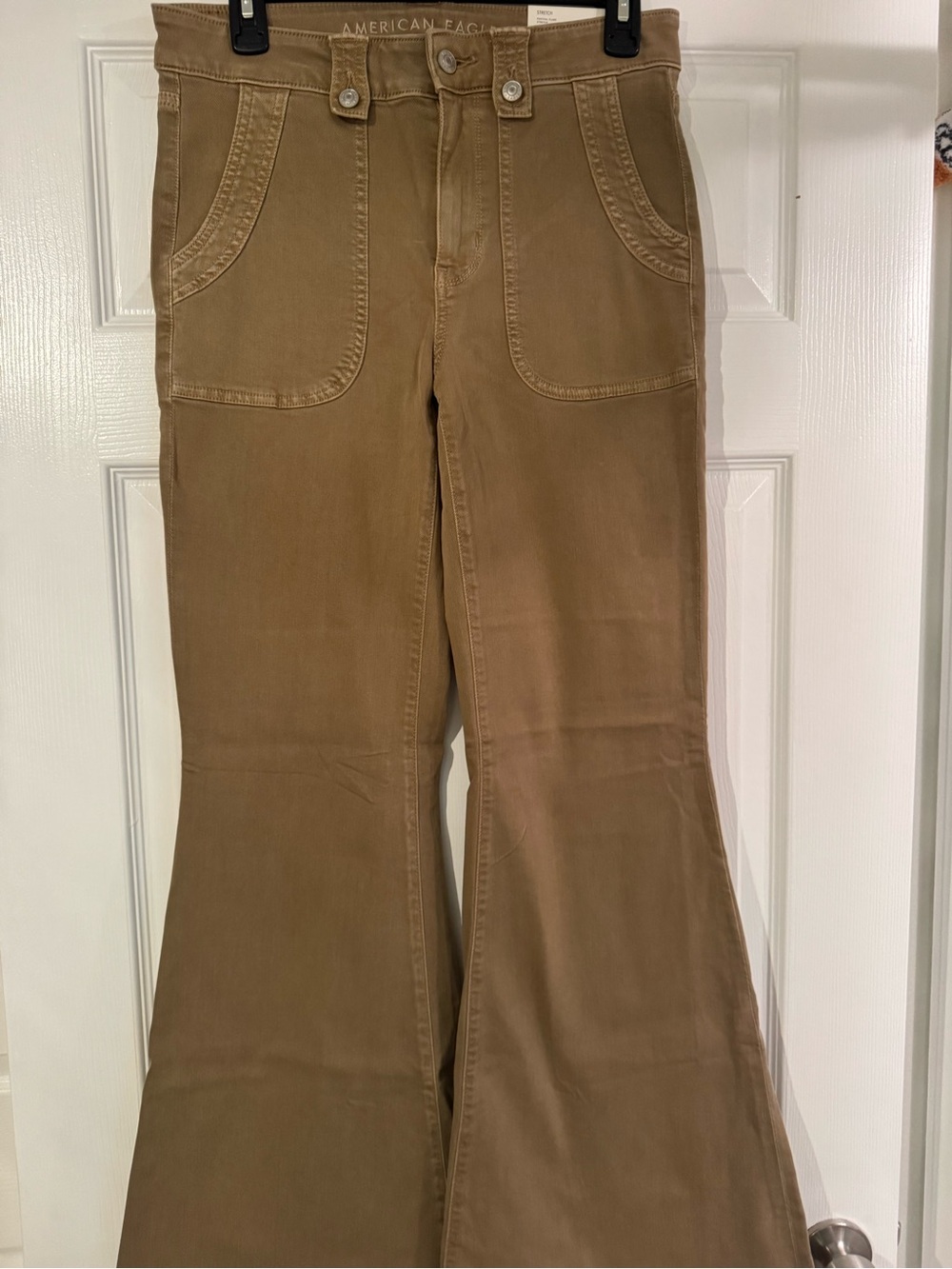 American Eagle Women’s Stretch Tan Festival Flare Jeans size 6 regular